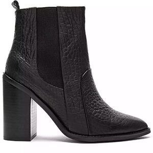 Revolve Sol Sana Leather black booties Sz 8